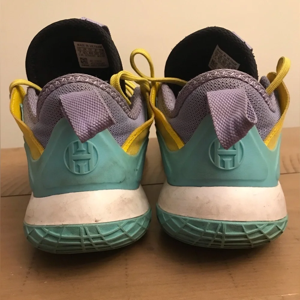 Adidas James Harden Stepback 2 Men’s Basketball Shoes - Size‎ 7